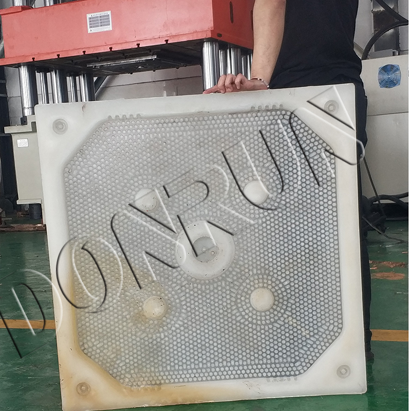 1000 Ton Hydraulic Press Machinery Polypropylene Composite Filter Press Plate Filter Press Plate Manufacturing Machine