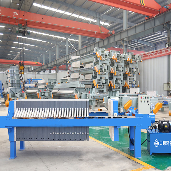 Automatic New Chamber Hydraulic Filter Presses with 10-400m Filter Area and 0.6Mpa Pressure for Wastewater Treatment for Sale