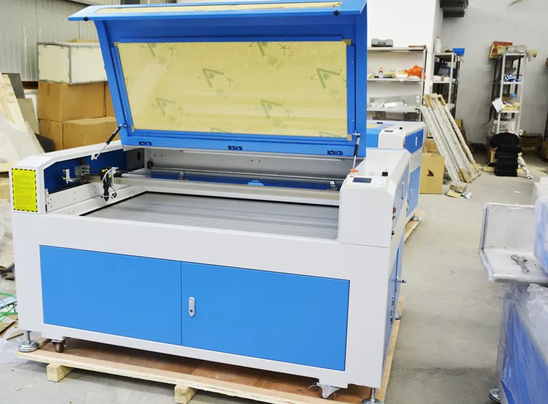CO2 Laser Cutting Machine View 3
