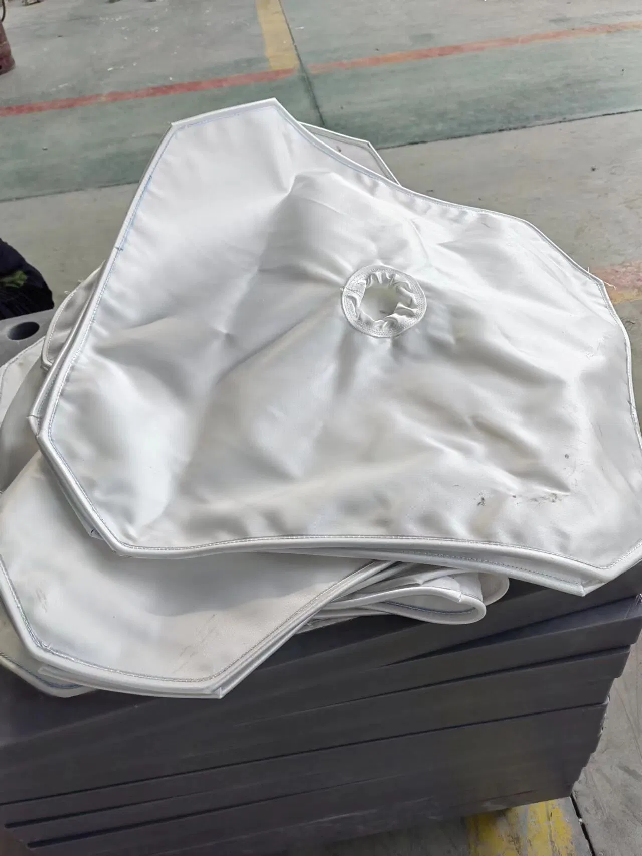 Polyester Filter Cloth Factory Price Used in Oil Industry
