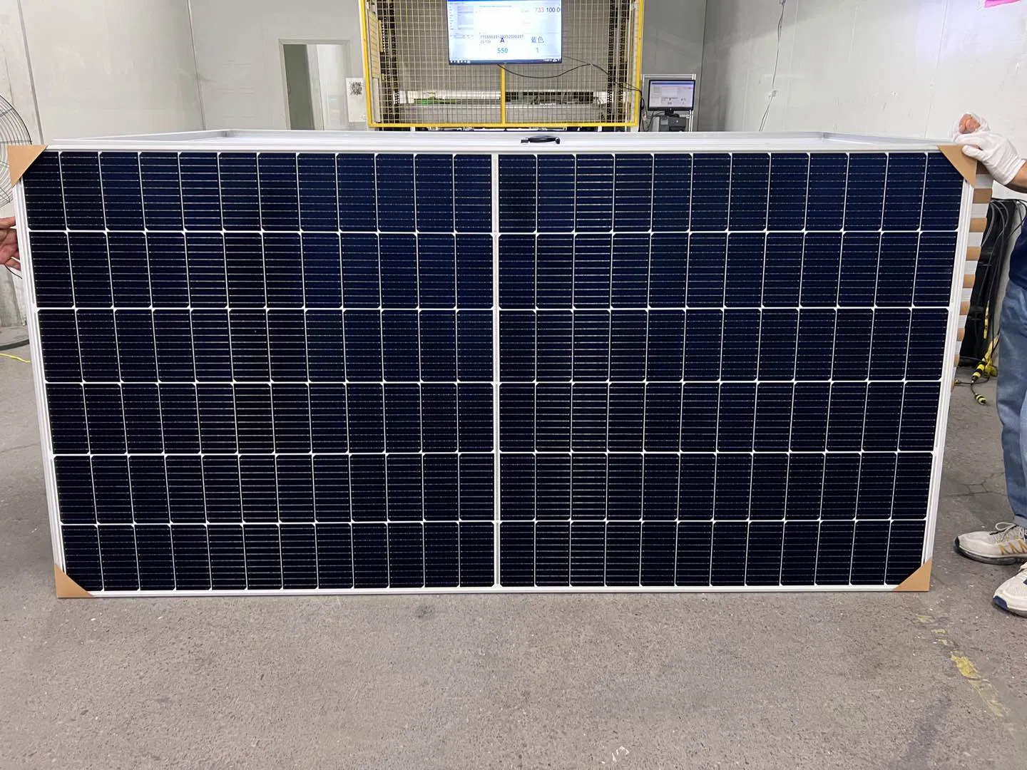 530W 545W 550W Módulo Solar PV Monocristalino Tipo N Topcon para Parque Solar