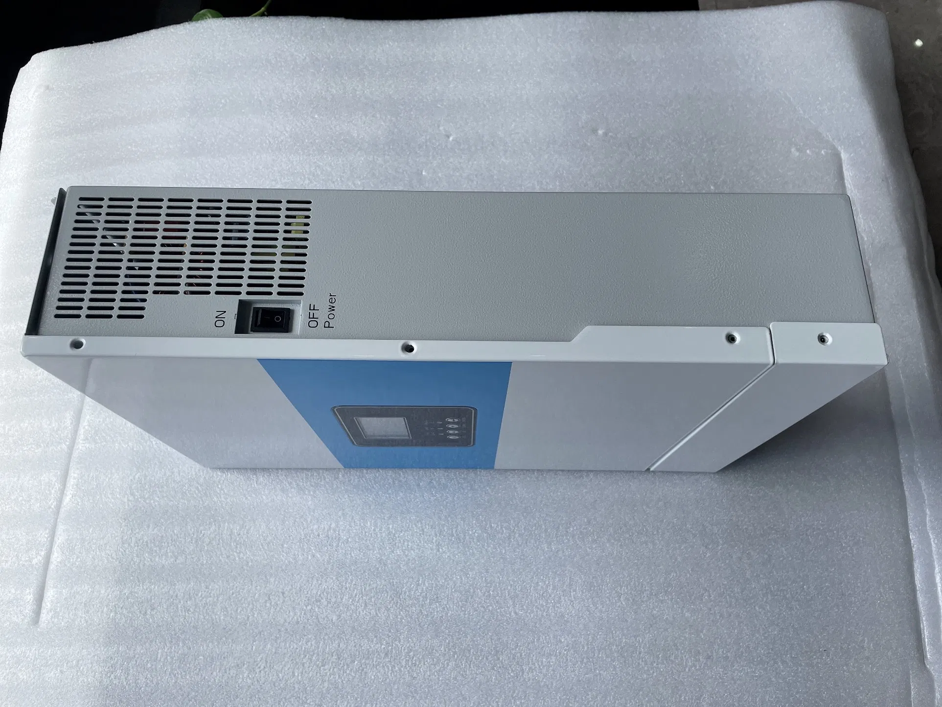 Inversor Híbrido Solar Inteligente MPPT Conectado a la Red de Fábrica de China 3 con Sistema de Almacenamiento de Energía 3.5kw 24V para Panel Solar