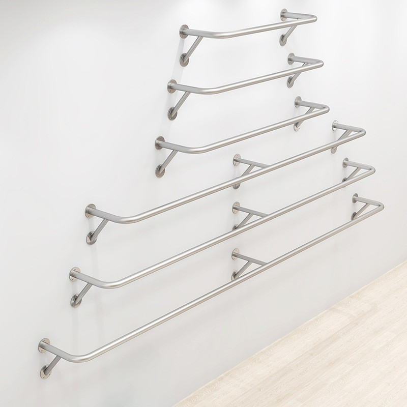 Perchero de pared elegante para soluciones que ahorran espacio