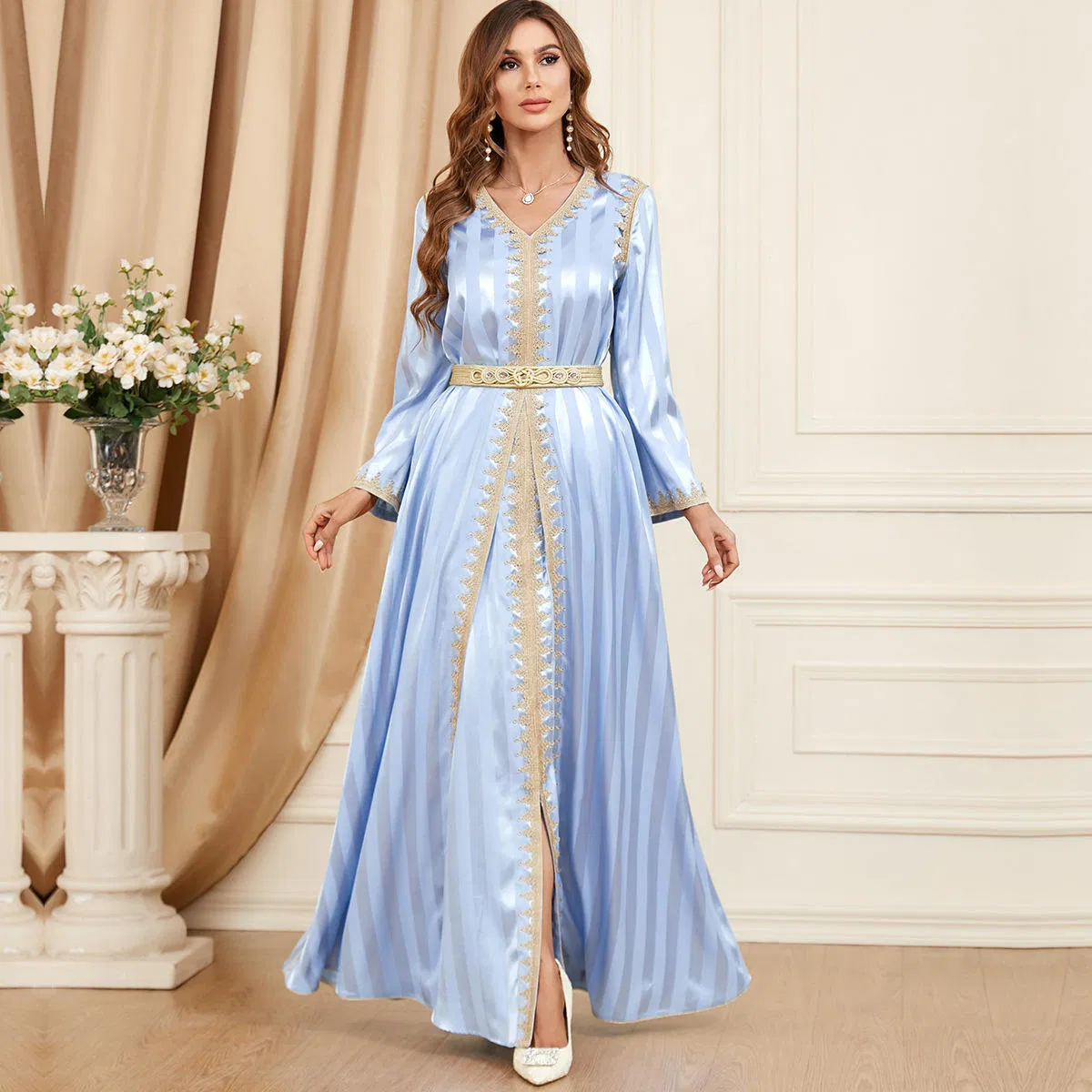 Vestido de Seda para Noite de Mulheres do Oriente Médio com Cintura Ajustada