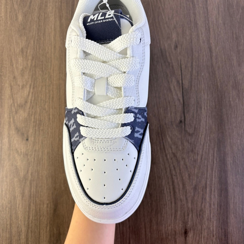 Tênis de Luxo Estético Branco com Solado Chunky de Alta Qualidade, Tendência Urbana, Calçado Casual Unissex 1: 1 Réplica de Tênis Masculinos, Tênis Femininos, Tênis de Moda