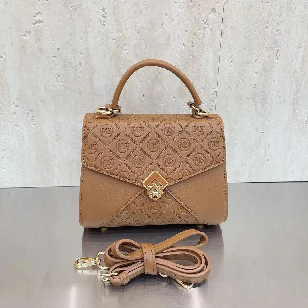 Bolsa Feminina Estilo Urbano Retro Moda Impressão de Letra em Couro PU Fechamento com Zíper Grande Capacidade Ombro e Transversal