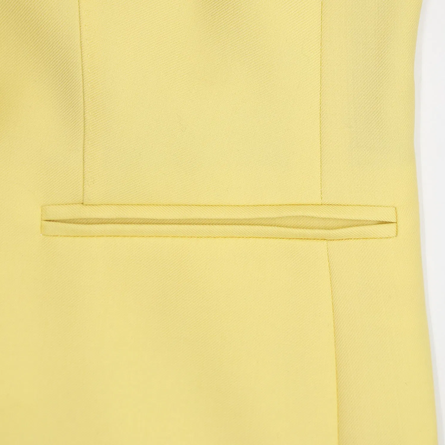 Conjuntos Femininos Modernos de Comprimento Cropped com Padrão Estiloso, Feitos sob Medida para a Moda Corporativa Urbana