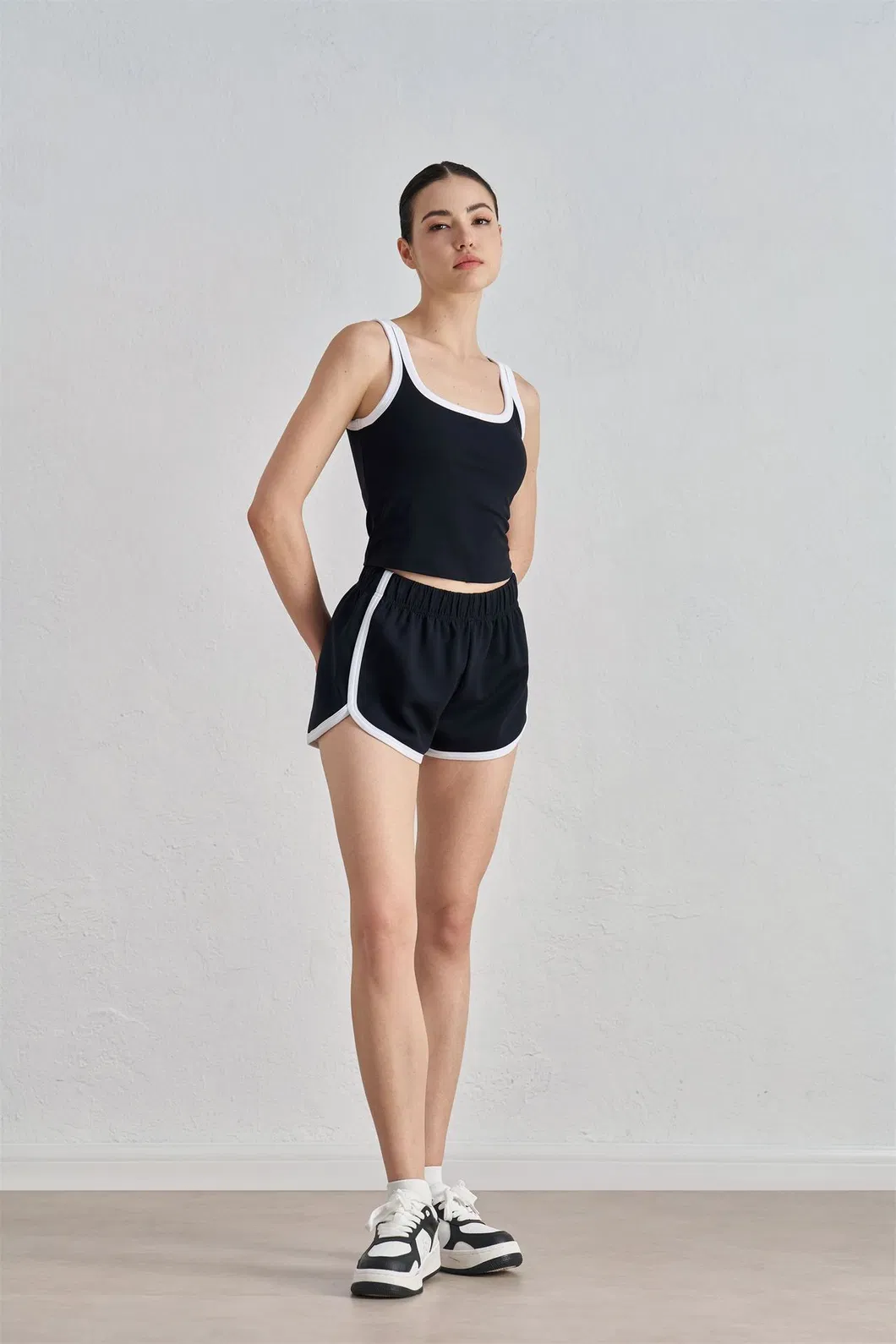 Roupas Ativas Femininas Personalizadas com Logo