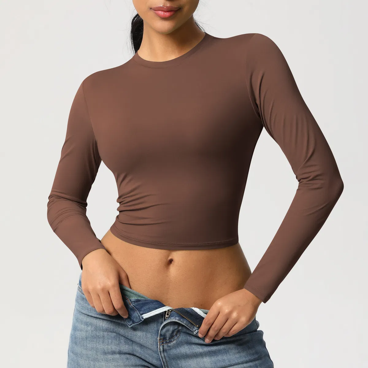 Camisetas de Manga Longa Femininas Cropped Básicas Ajustadas Moda 2025 Saindo Y2K Tops Roupas para Meninas Adolescentes