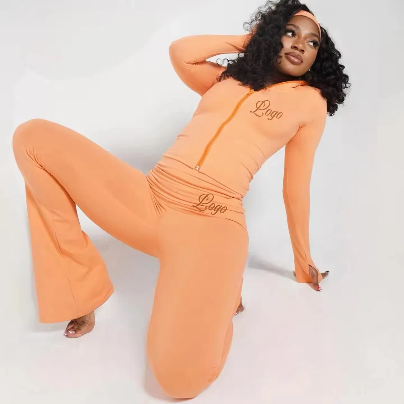 Conjunto de Yoga com Zíper Personalizado de Alta Qualidade para Mulheres, Calça Flare e Jaqueta de Esporte 2 Peça