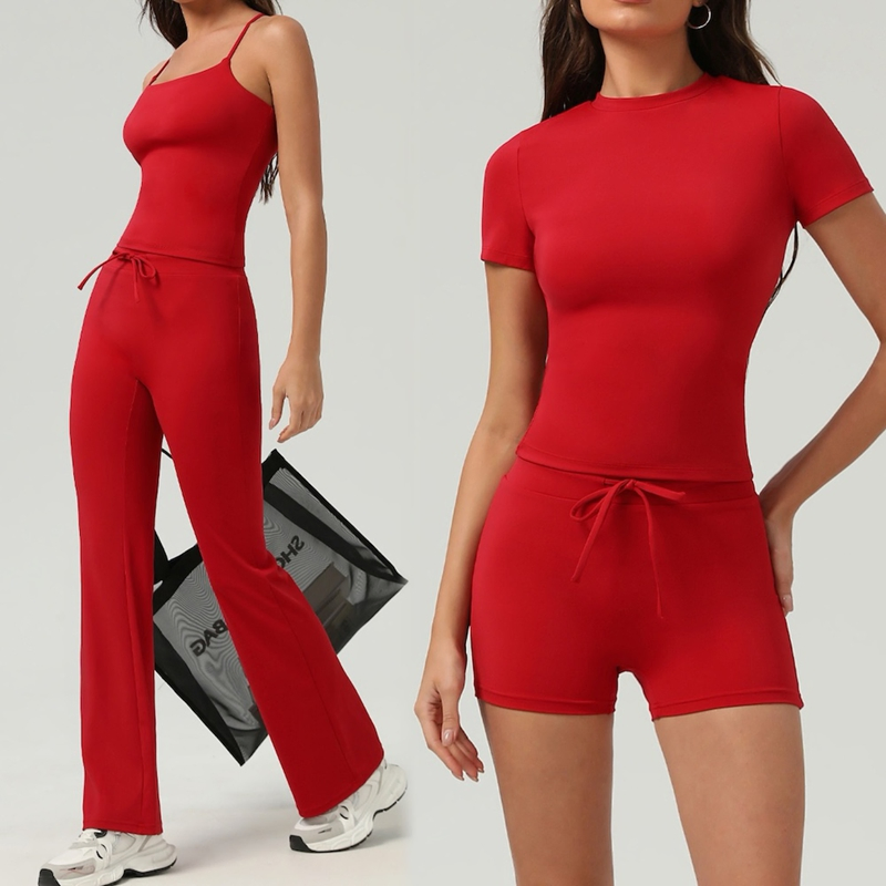 4-Piece Roupas de Esporte Fofas para Mulheres, Top de Ginástica Almofadado + Camiseta de Exercício de Manga Curta + Shorts com Corda de Ajuste &amp; Calças Flare para Dança Conjunto de Roupas de Fitness