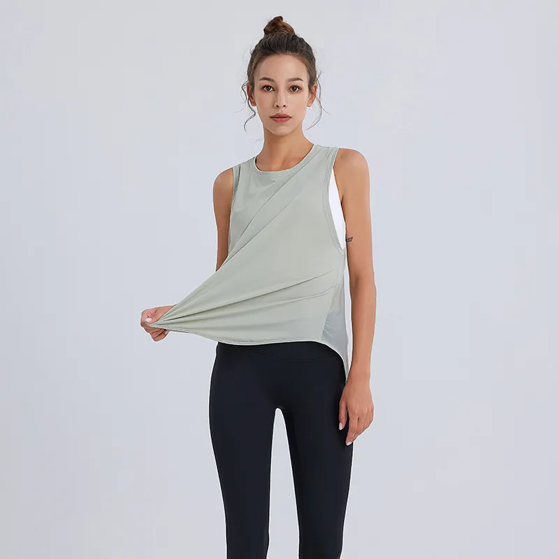Roupas de Atividade Plus Size Novas
