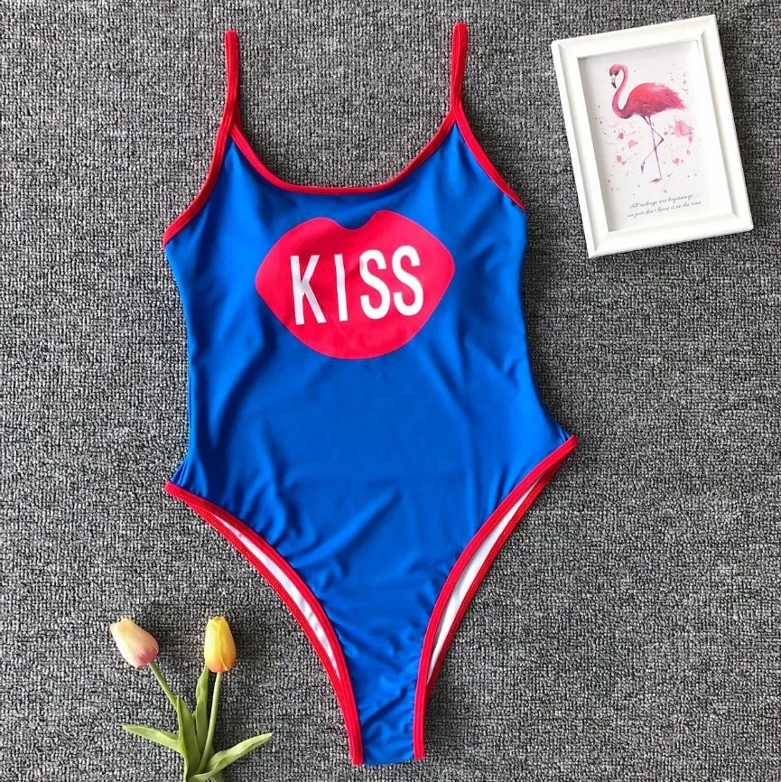 Maiô Feminino com Controle de Barriga Decote Kiss U Roupas de Praia