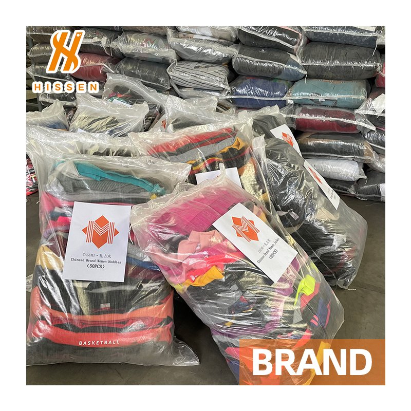 Saia de suspensório de denim azul para meninas do Reino Unido: ajuste slim casual, vestido de jeans rasgado feminino, roupas usadas VIP em fardos na Europa, roupas de marca usadas