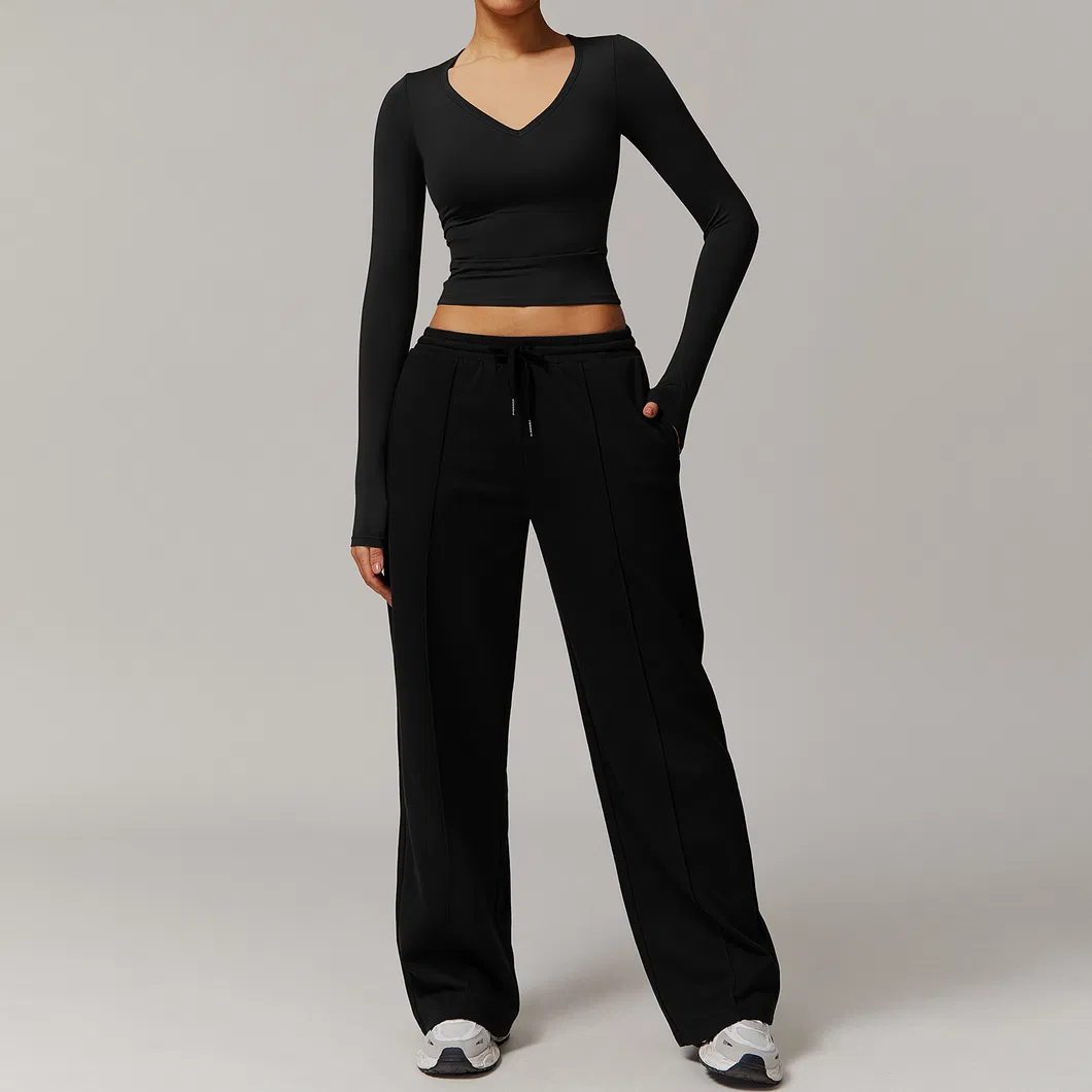 Calças curtas esportivas de cintura alta, camisa de roupas esportivas para o traje casual feminino durante o treino