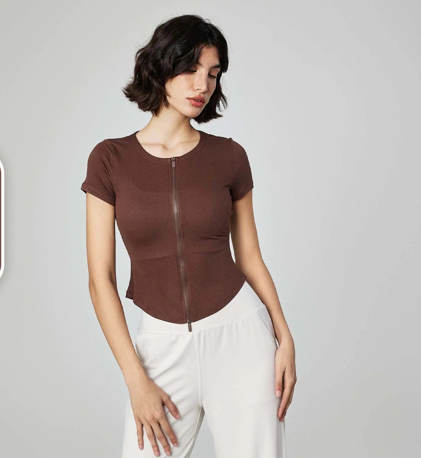 Camiseta Esportiva Slim Fit Feminina com Gola Redonda e Zíper, Roupas de Yoga Casuais, Cintura Slim, Roupas de Treino de Manga Curta para Academia