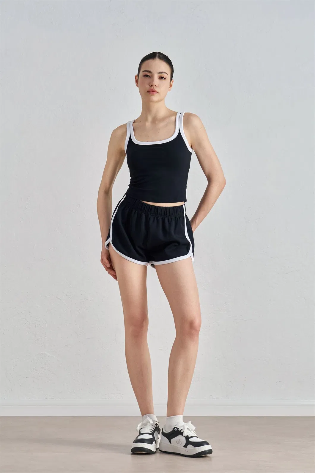 Roupas Ativas Femininas Personalizadas com Logo