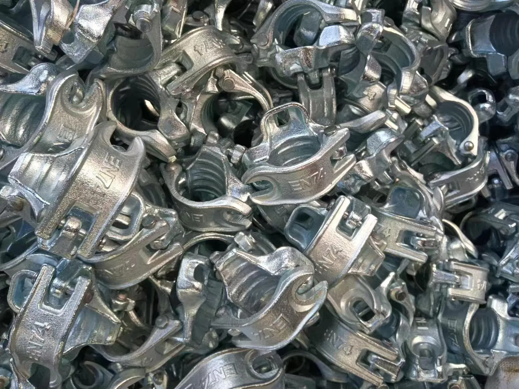 En74 Drop Forged German Type Double Coupler 48.3mm Right Angle Coupler