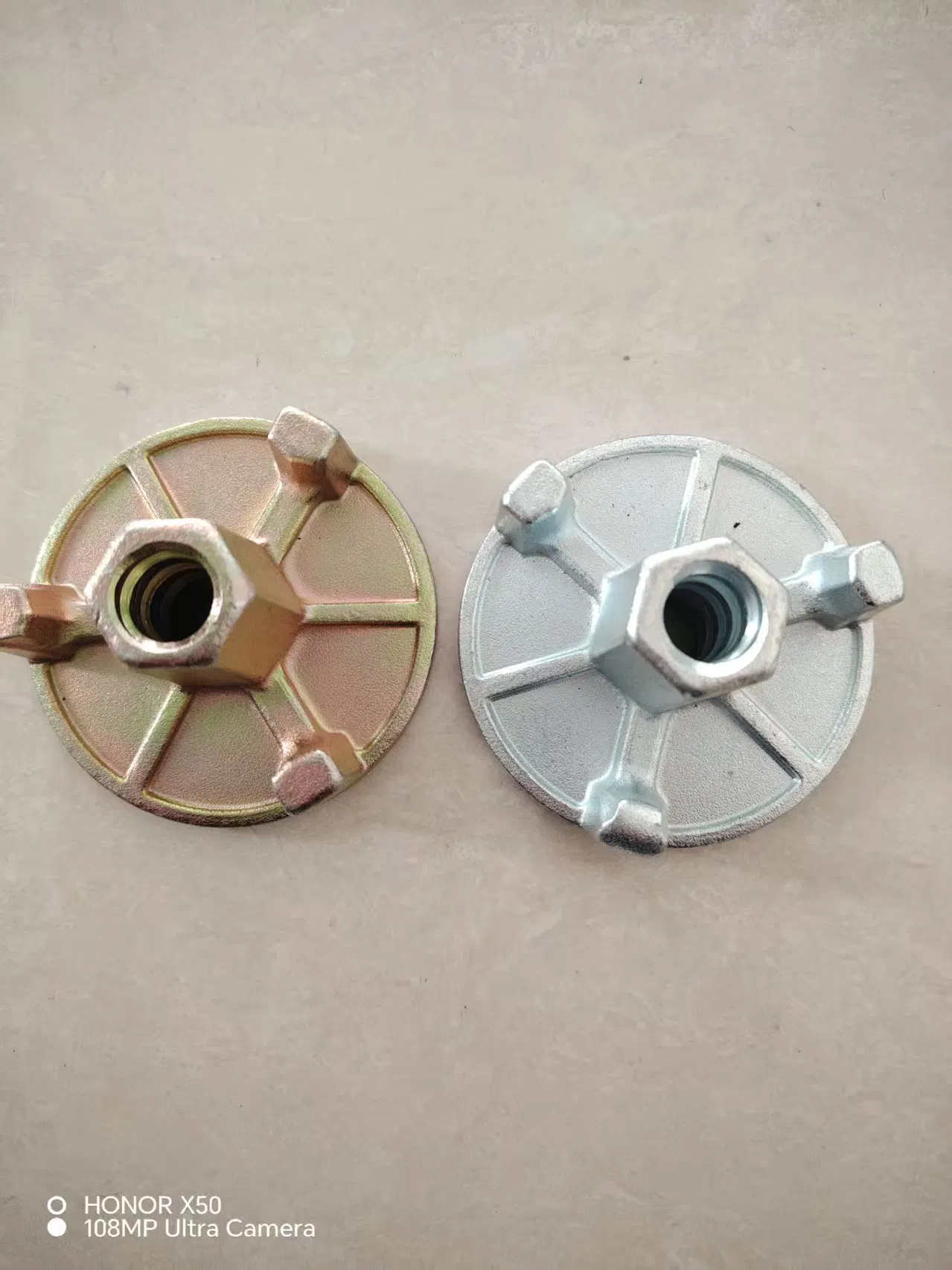 Forged Wing Nut (galvanized) Tie Rod Nut 15/17 90/100mm for Construction Scaffolding