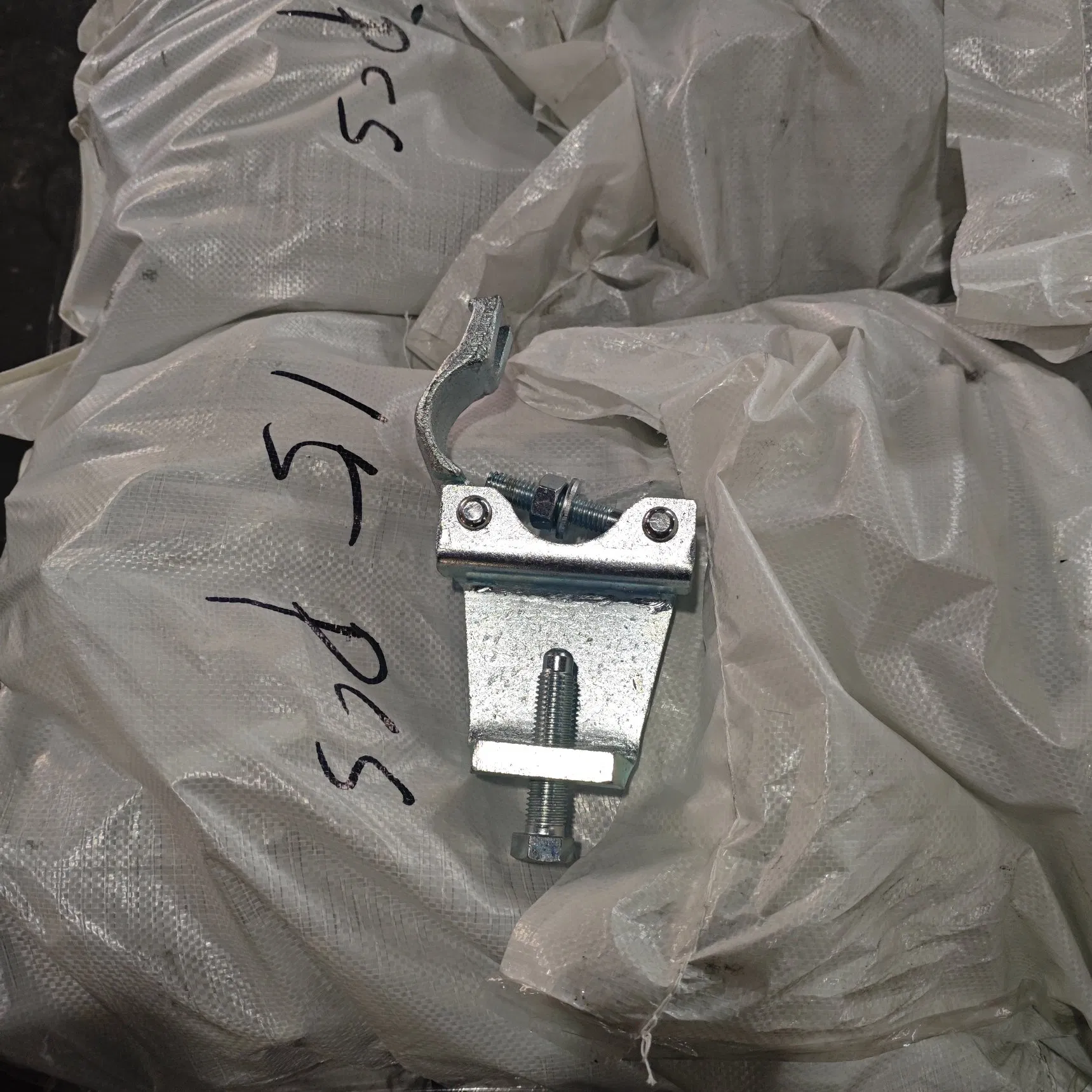 Construction Building Material Steel BS1139 British Beam Clamp Scaffolding Gravlock Coupler Girder Coupler