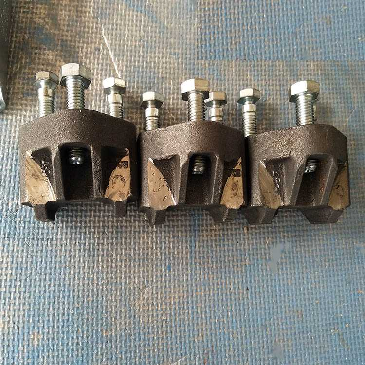 Beam Flange Spring Steel Beam Clamp Fitting with Bridle Rings