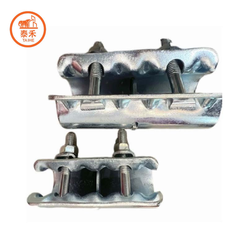 Pressed Steel Sleeve Coupler for End-to-End Scaffolding Pipe Joint