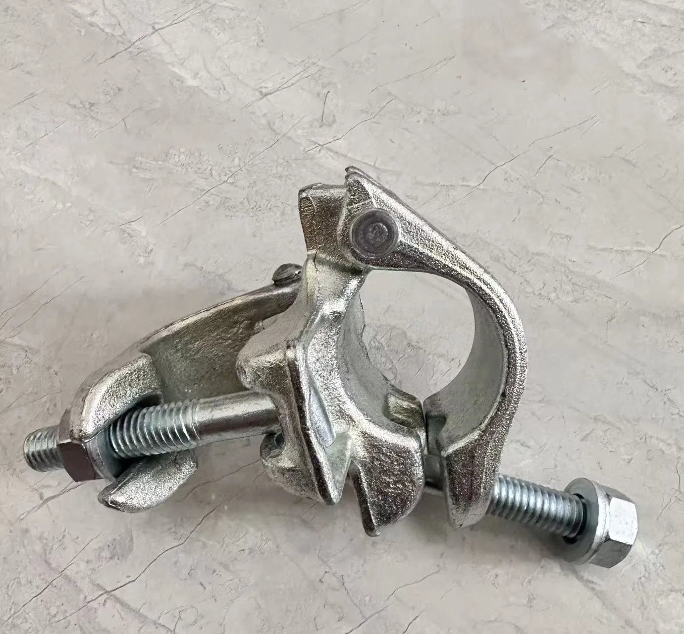 48mm British Forged Pressed Type Pipe Joint Clamp Beam Double Right Angle Scaffolding Coupler British Type Forged Swivel Clamp
