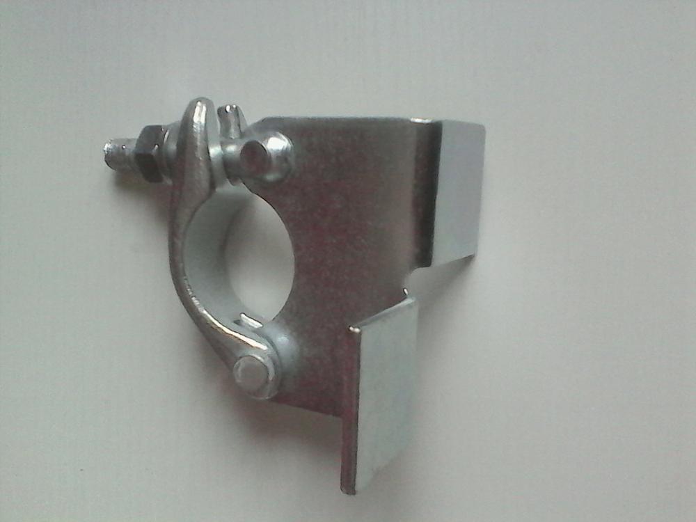Q235 Metal Board Retaining Clamp for Tube Scaffolding Construction EN74 Scaffolding Plank Ladder Clamp