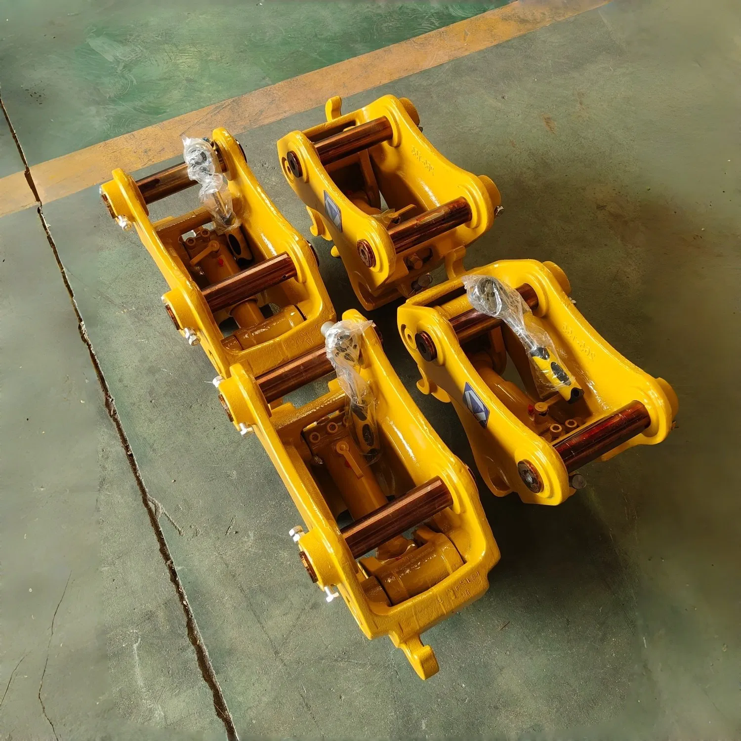 Heavy-Duty Cast Excavator Quick-Release Coupler with Customizable Colors