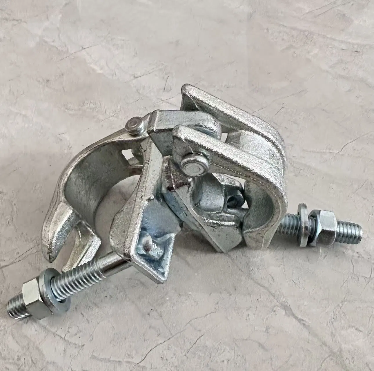 48mm British Forged Pressed Type Pipe Joint Clamp Beam Double Right Angle Scaffolding Coupler British Type Forged Swivel Clamp