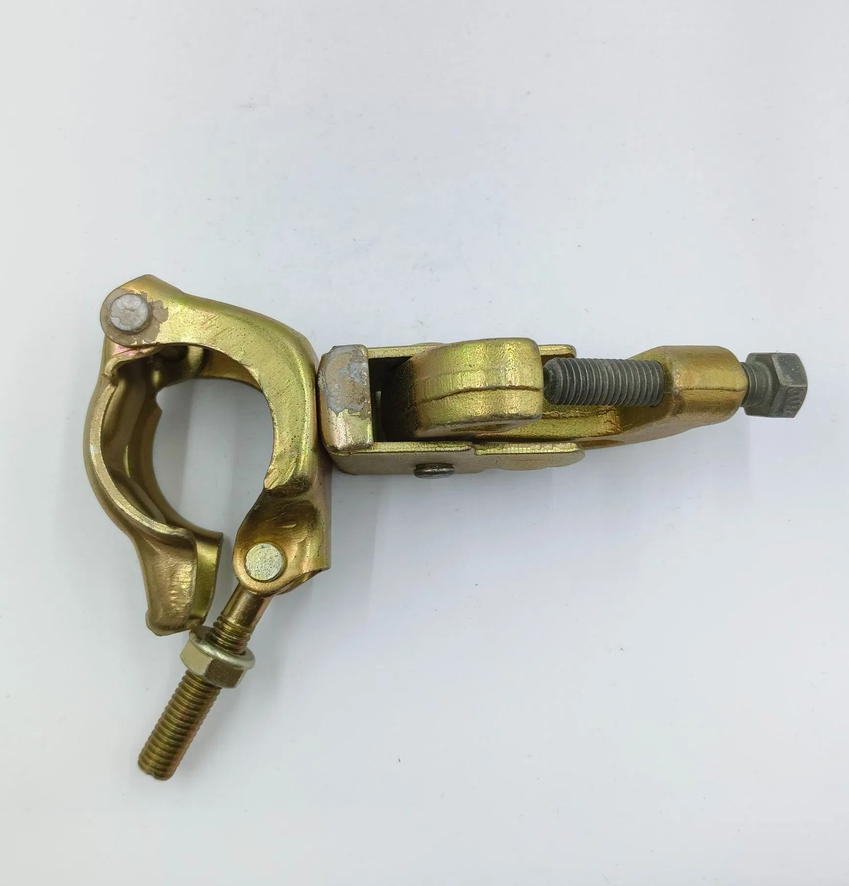 Girder Coupler Designed for Connecting Scaffolding Pipes to Steel Beams