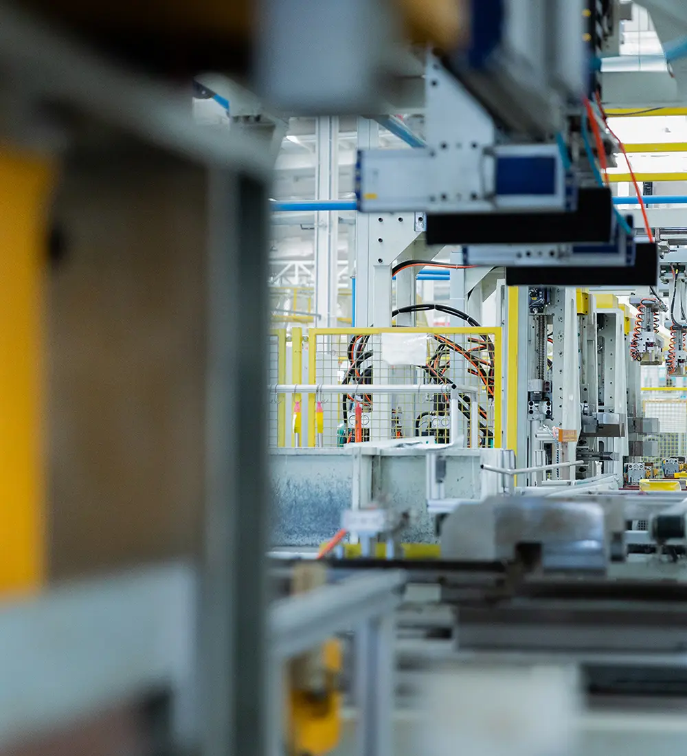 Acereare circuit breaker production process - factory assembly line