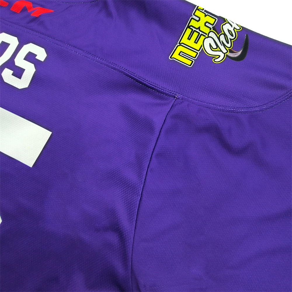 Hockey Wear 09