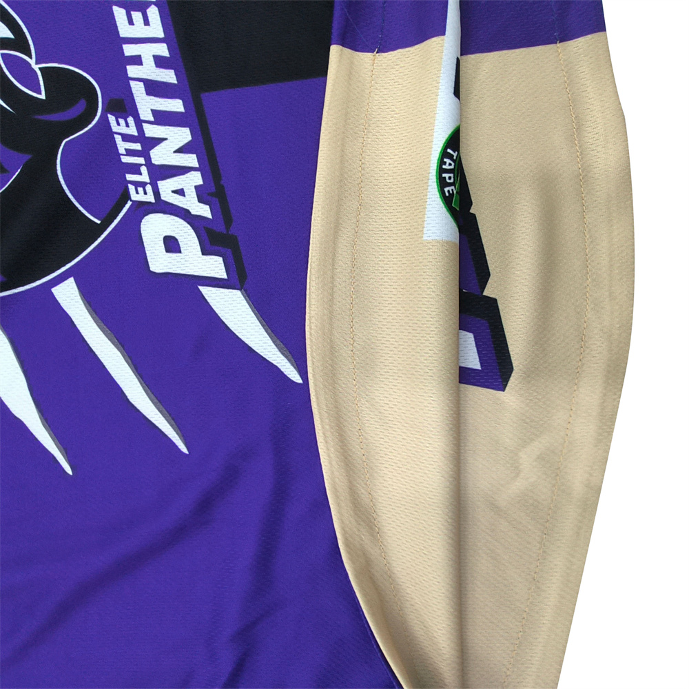 Hockey Wear 15