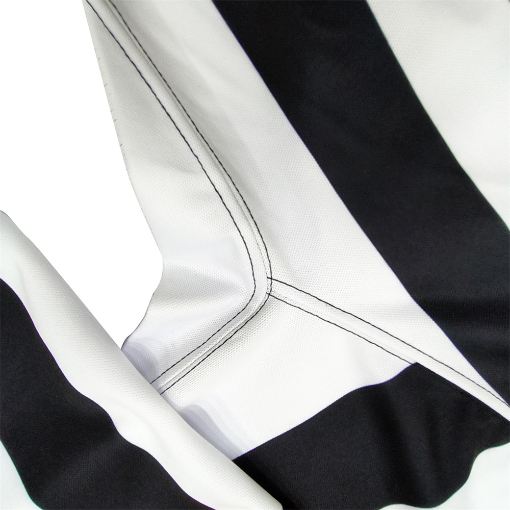 Polo Detail 09