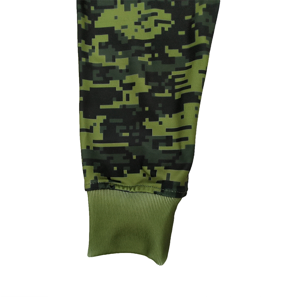 Camo Hoodie Detail 05