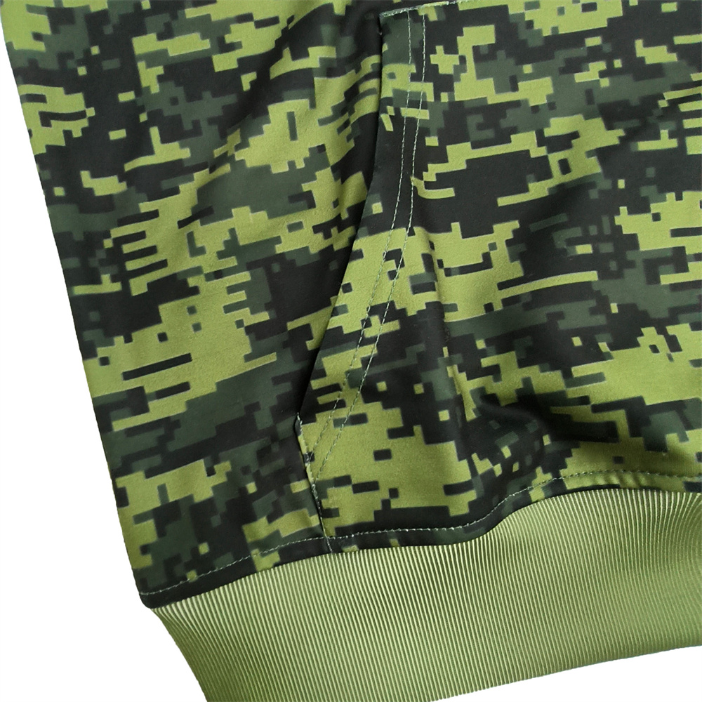 Camo Hoodie Detail 06