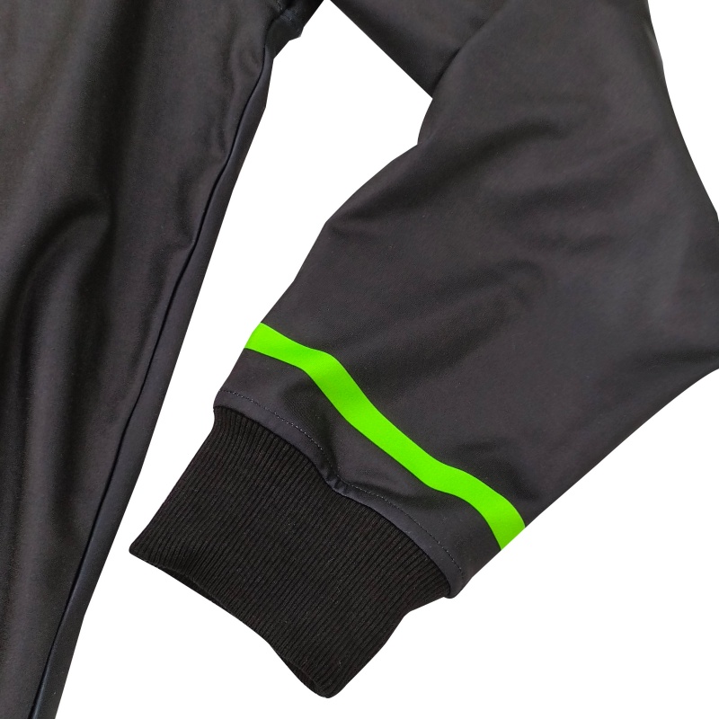 Color and Logo Detail