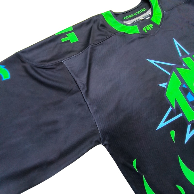 Jersey Detail 1