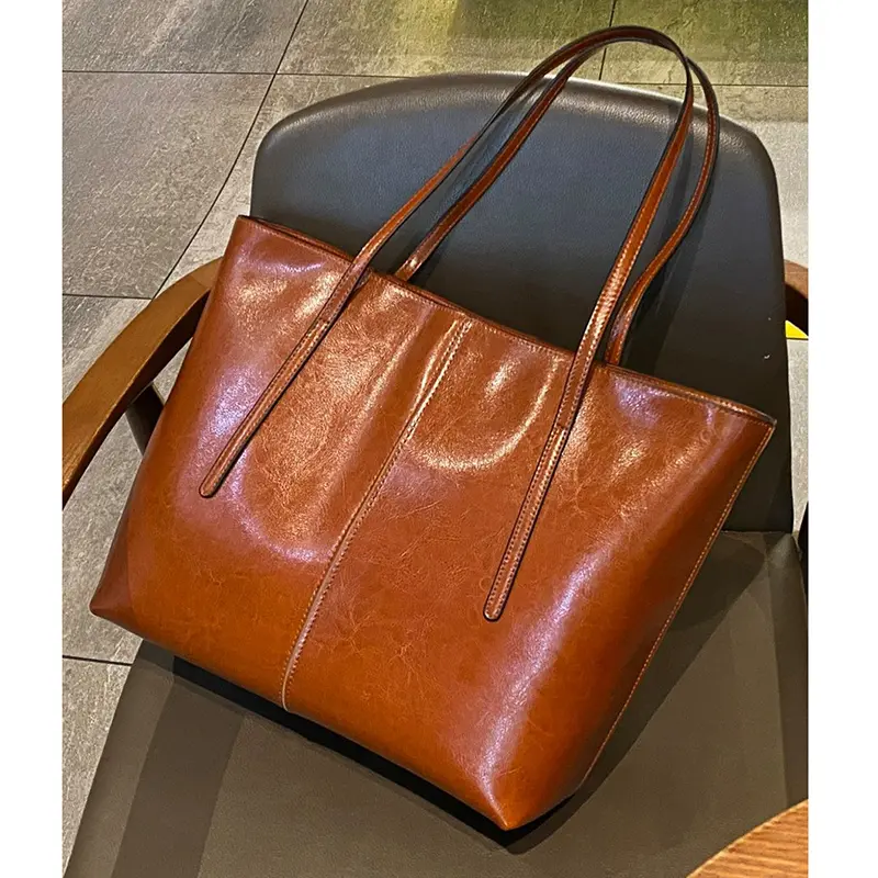 China Women's Real Leather Handbag Vintage Tote Bag Manufacturers, Suppliers