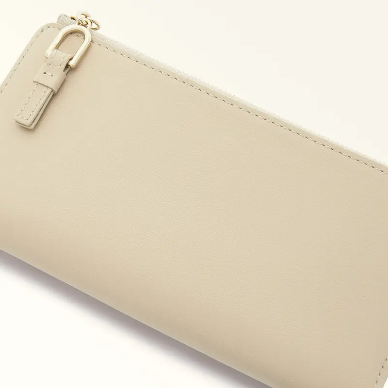 Wholesale Calfskin Simple Long Folding Wallet Women's Clutch Factory, Supplier