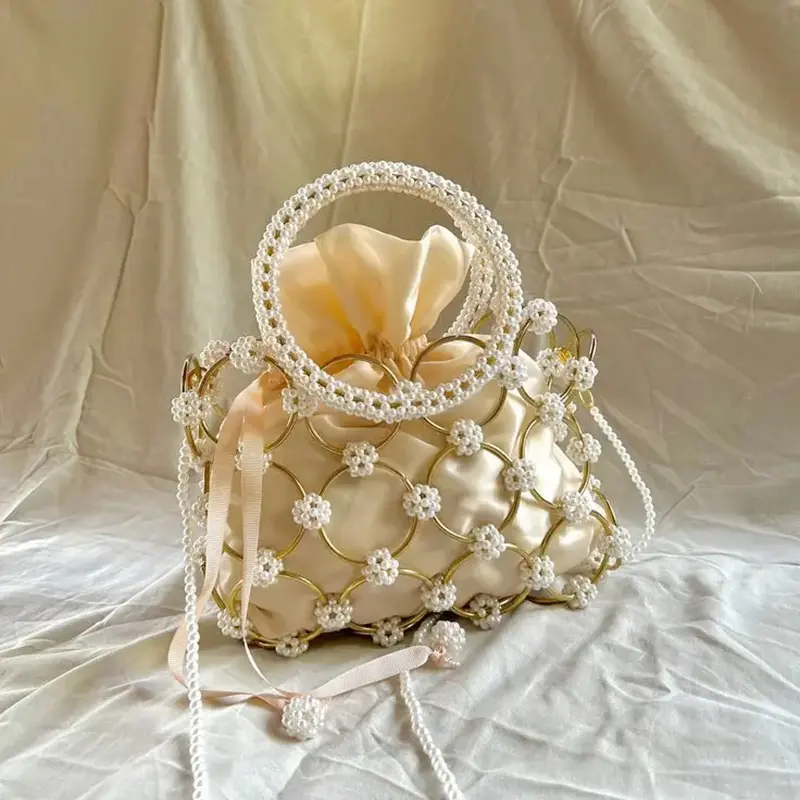 China Pearl Handbag Metal Clutch Evening Bag Manufacturer, Factory