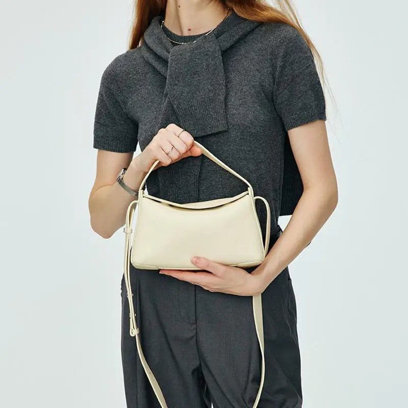 Wholesale Commuter Shoulder Bag Casual Messenger Bag Factory, Suppliers