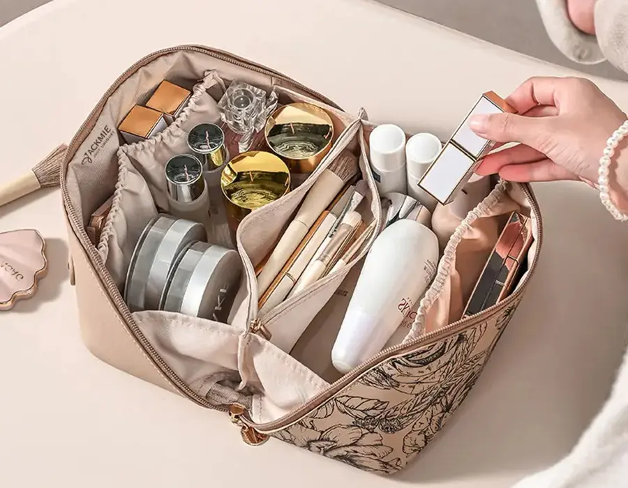 Cosmetic Bag Interior Compartments