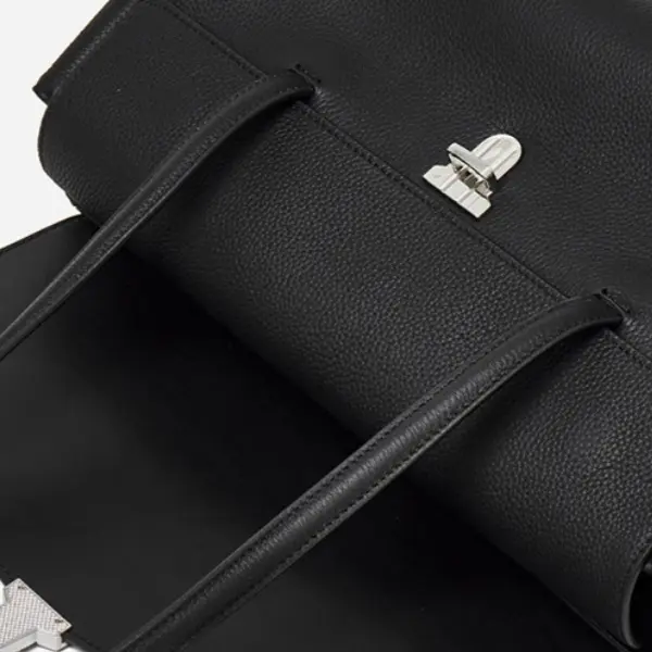 China Minimalist College Style Flip Genuine Leather Messenger Bag, Niche Large Capacity Tote Bag Women's Single Shoulder Handbag Manufacturer, Supplier
