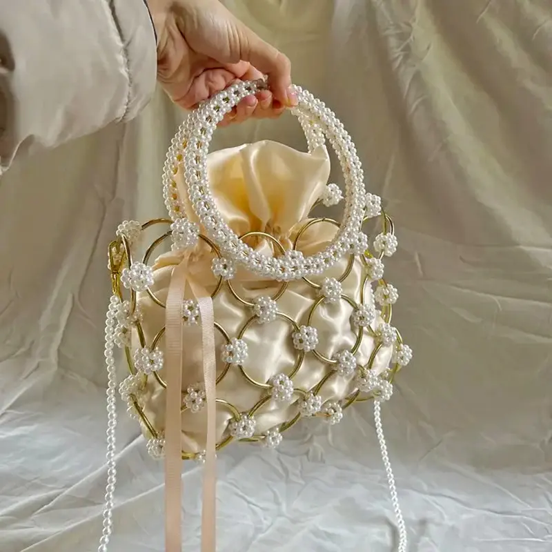 China Pearl Handbag Metal Clutch Evening Bag Manufacturer, Factory