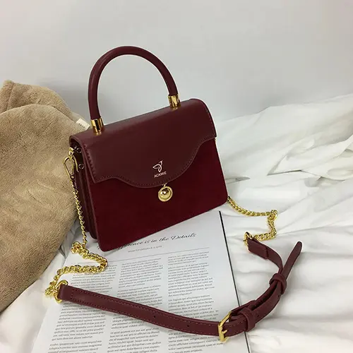 Fashion Handbag Usage