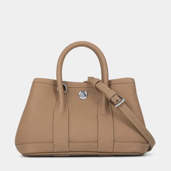 China New Women's Genuine Leather Handbag Summer Waterproof Buckle Luxury Casual Stylish Fashion Compact Open Shoulder Factory, Supplier