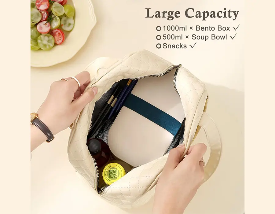 Cream Insulated Lunch Bag Interior