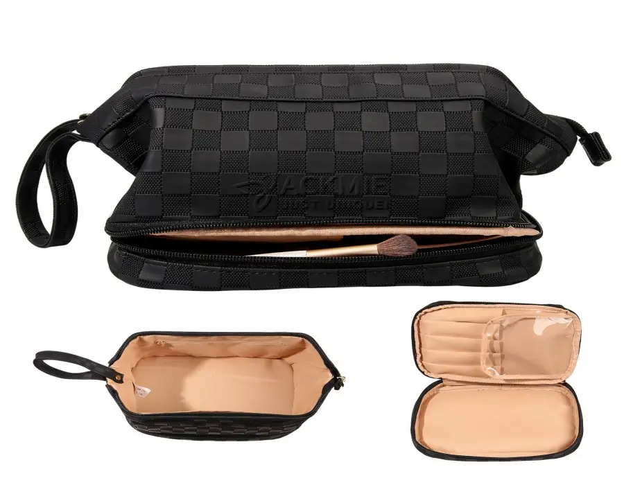 Waterproof Leather Makeup Bag Exterior